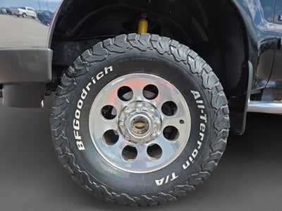 2002 Ford Super Duty F-350 SRW Lariat