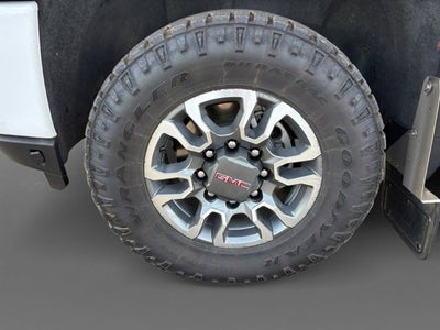 2022 GMC Sierra 2500HD AT4