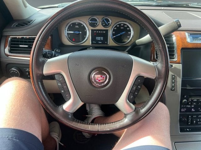 2012 Cadillac Escalade Platinum Edition
