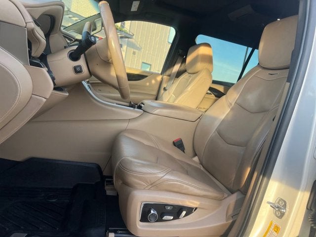 2019 Cadillac Escalade ESV Platinum