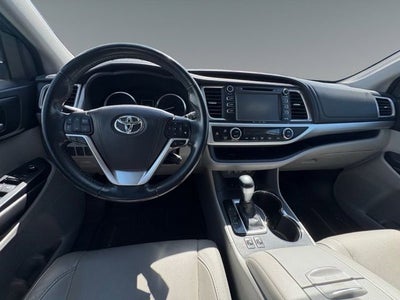 2017 Toyota Highlander XLE