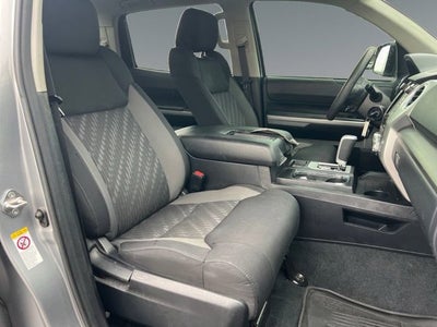 2019 Toyota Tundra 4WD SR5 5.7L V8
