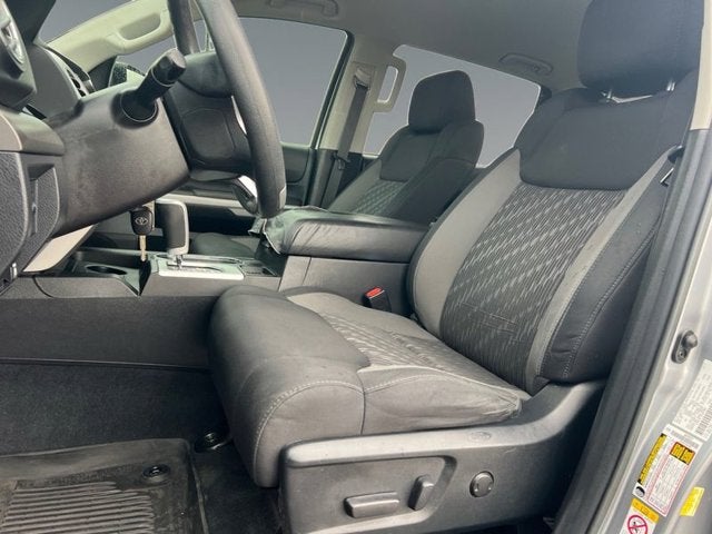 2019 Toyota Tundra 4WD SR5 5.7L V8