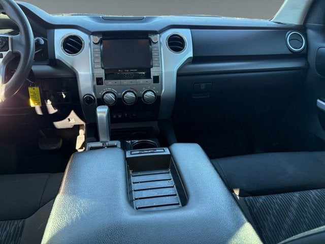 2021 Toyota Tundra 4WD SR5