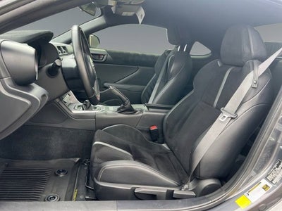 2024 Toyota GR86 Premium